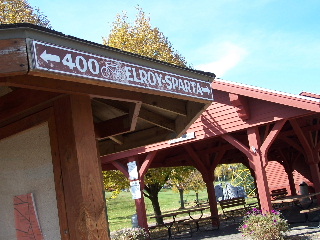 Intercetion of the Elroy-Sparta Trail and the 400 State Trail